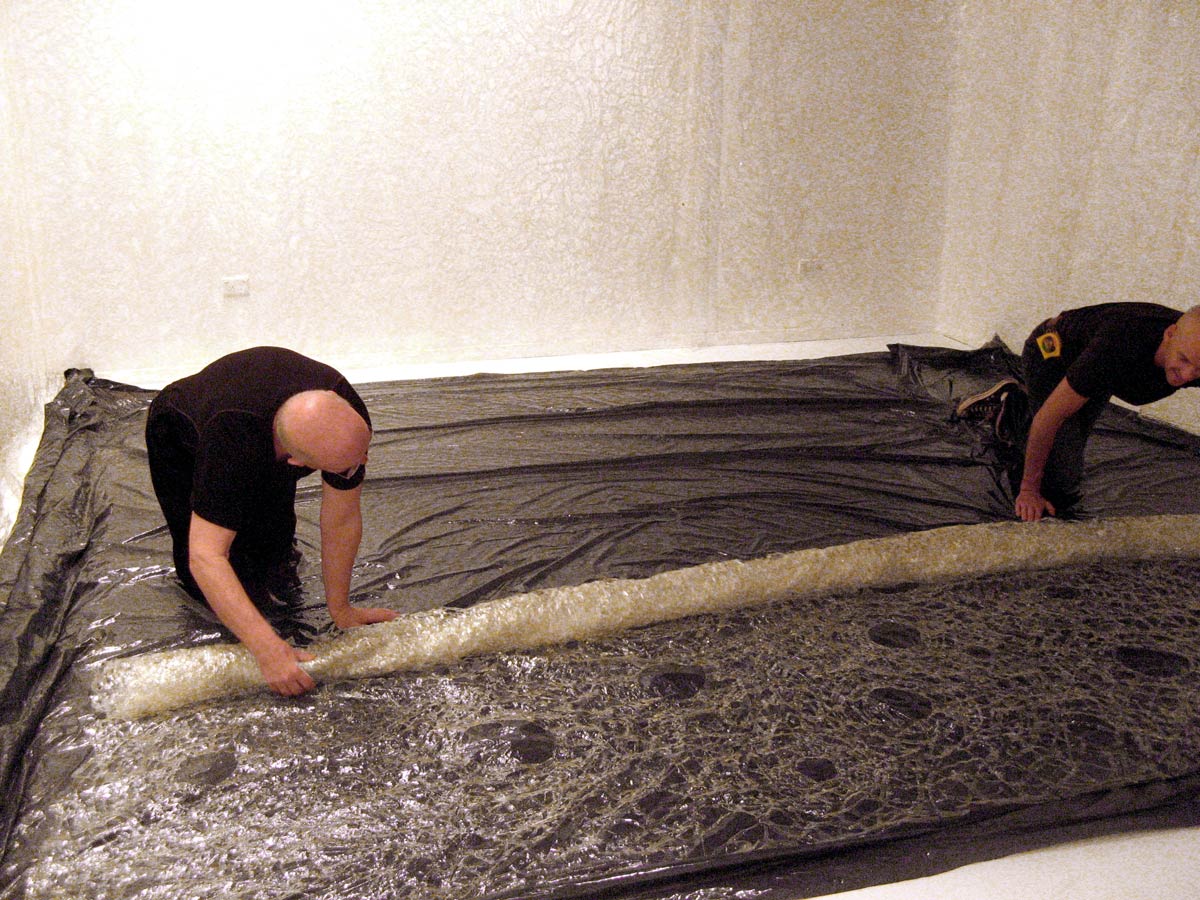 In-Visible Installation